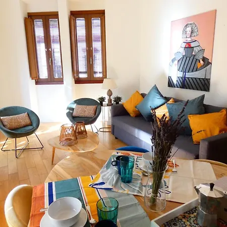 Homeyseville-Luxury Apartment Arenal 6 Pax, Parking Optional Extérieur photo