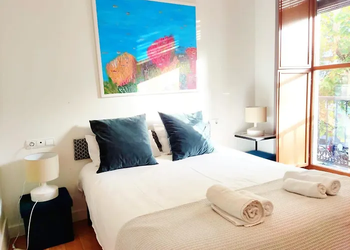 Homeyseville-Luxury Apartment Arenal 6 Pax, Parking Optional